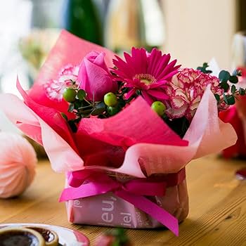 Amazon.co.jp: 花束 生花 バラ カーネーション ガーベラ